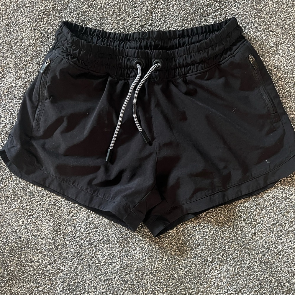 Athleta Black Women's Athletic Shorts
